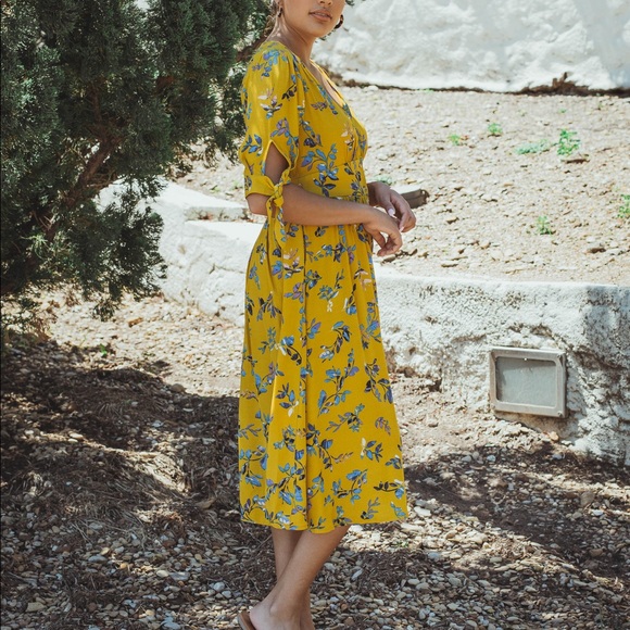 Mallory Button Down Midi Dress - Mustard - Picture 7 of 8